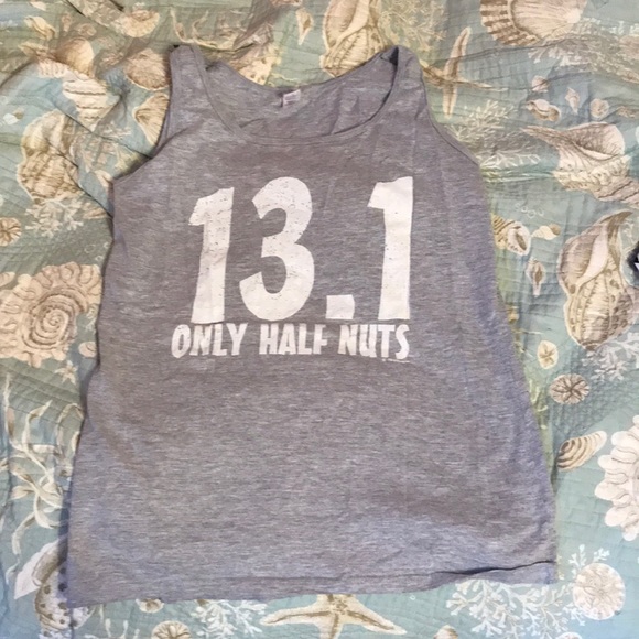 Tank top - Picture 2 of 3